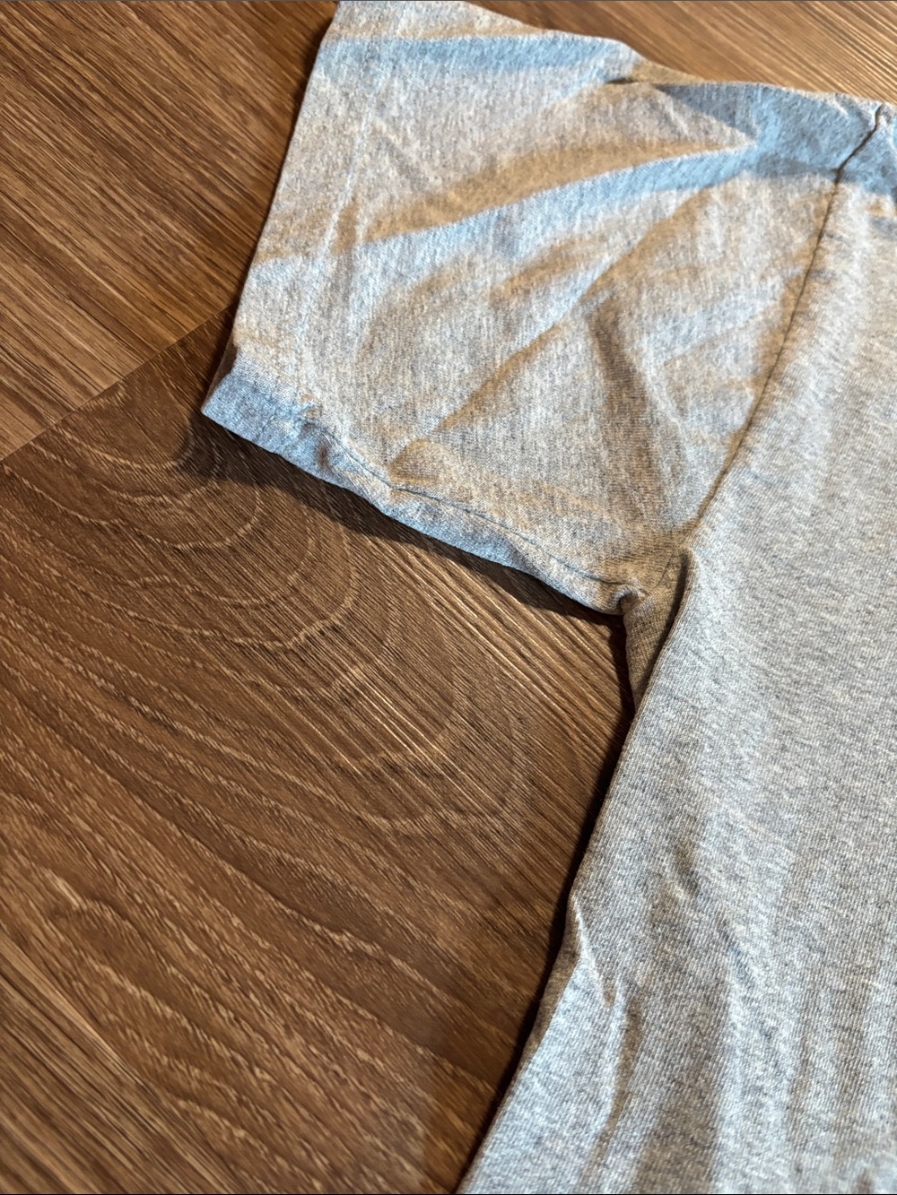 Champion Gray Isenberg School of Management Graphic Tee - Picture 4 of 5